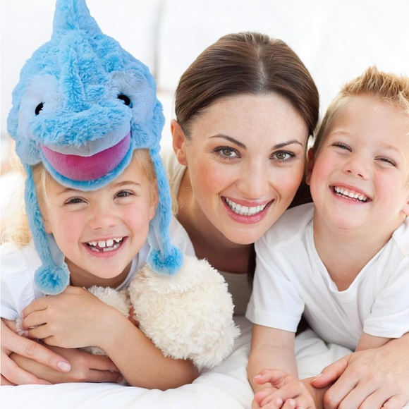 Fun Winter hat - Picture 8 of 8